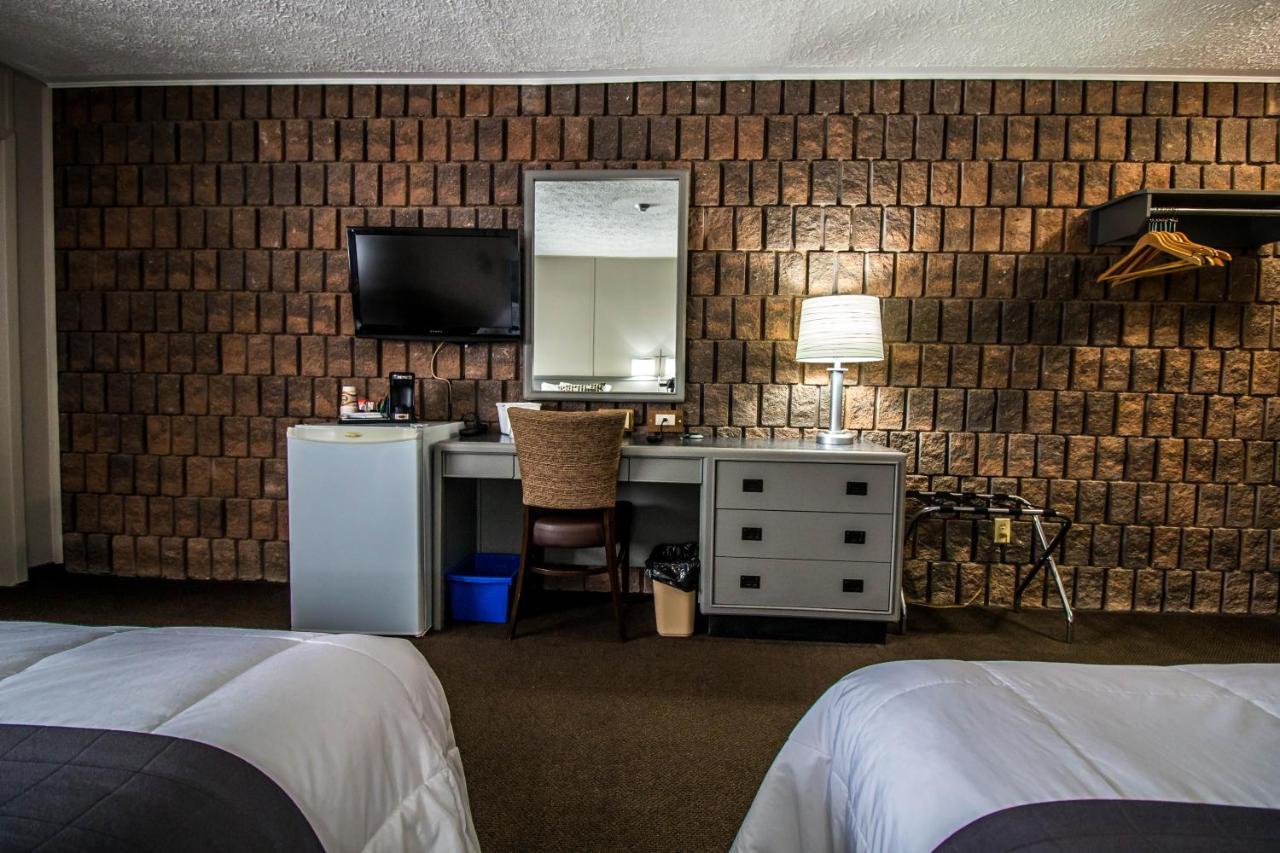 Companion Hotel Motel Hearst 外观 照片